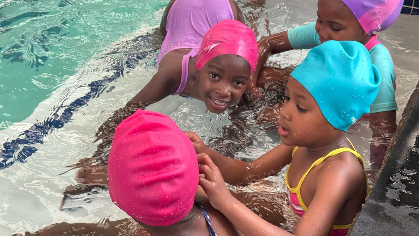 🏊‍♀️🐬 OUR SWIMMING CHILDREN HAVE A NEW POOL Our pr